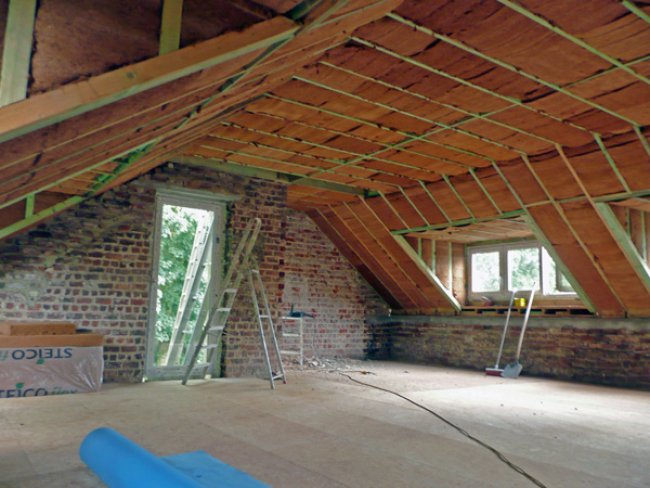 Isolation d'une maison LEHR